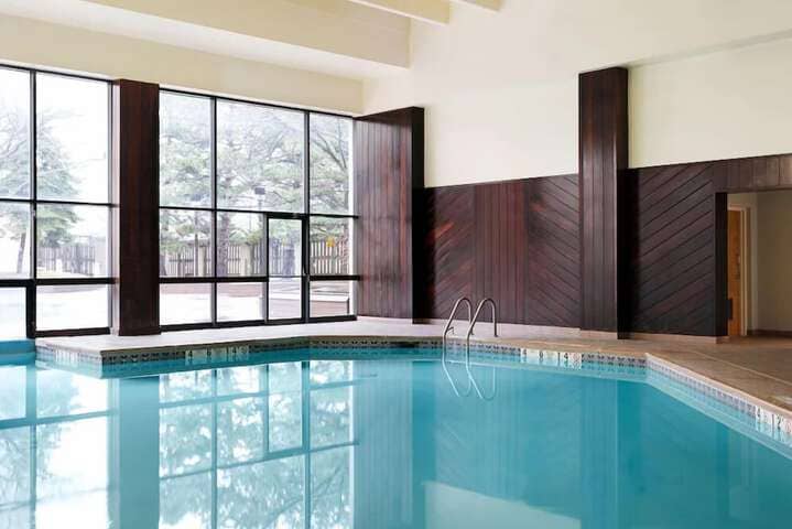 Pool 16 of 27